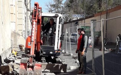 Lastricati e marciapiedi in centro storico, partiti i lavori Sindaco Conti: “Un grande intervento da 1,7 milioni che si aggiunge a 1,5 milioni di fondi PNRR per i lastricati di via dei Mille”